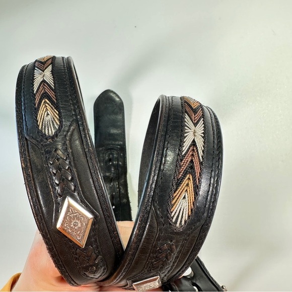 Black Leather Belt with Intricate Silver Buckle - Picture 5 of 10